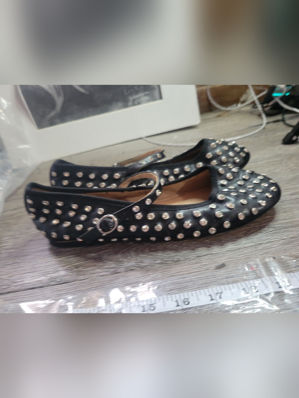 House Of Harlow 1960 NEW Flashy Black Studded Flats Size 7.5